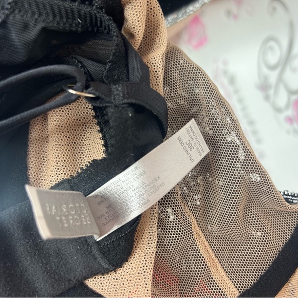 Victoria’s Secret bra diamonds red black lace bling tie shimmer shiny y2k ❤️💎🎀 - Picture 12 of 12